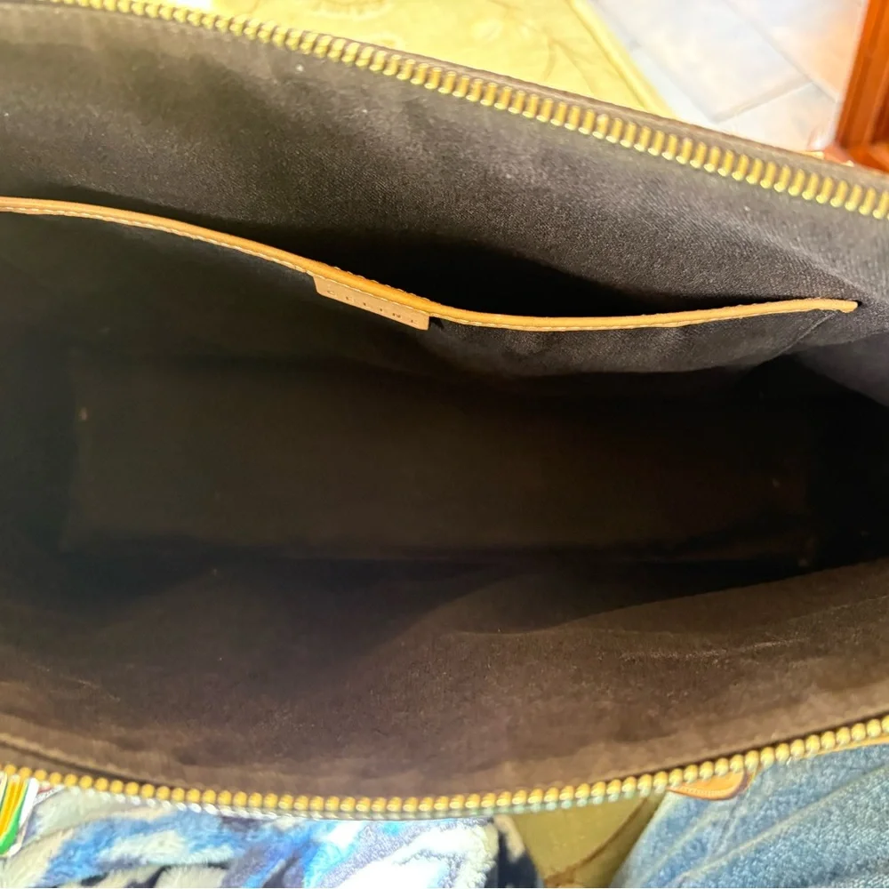 Celine classic monogram