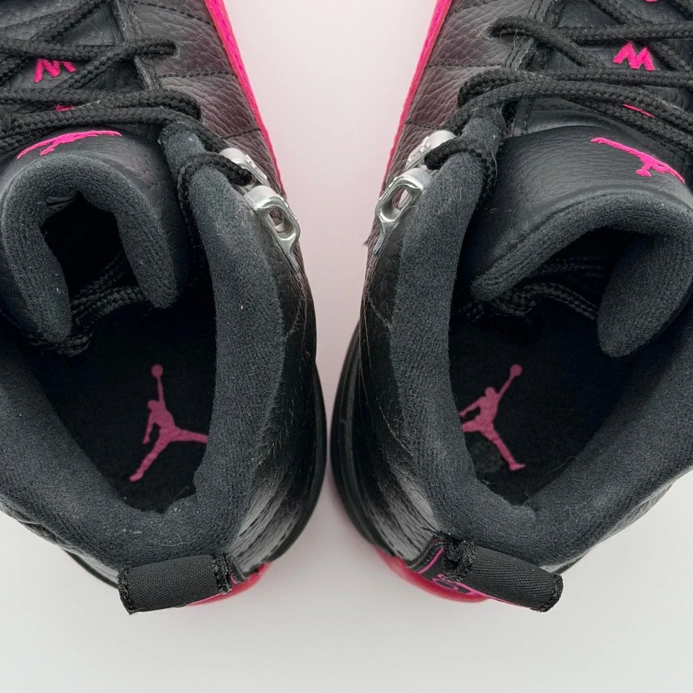 Jordan 12 Retro GS Black Deadly Hyper Pink 510815-026 4.5Y 6W