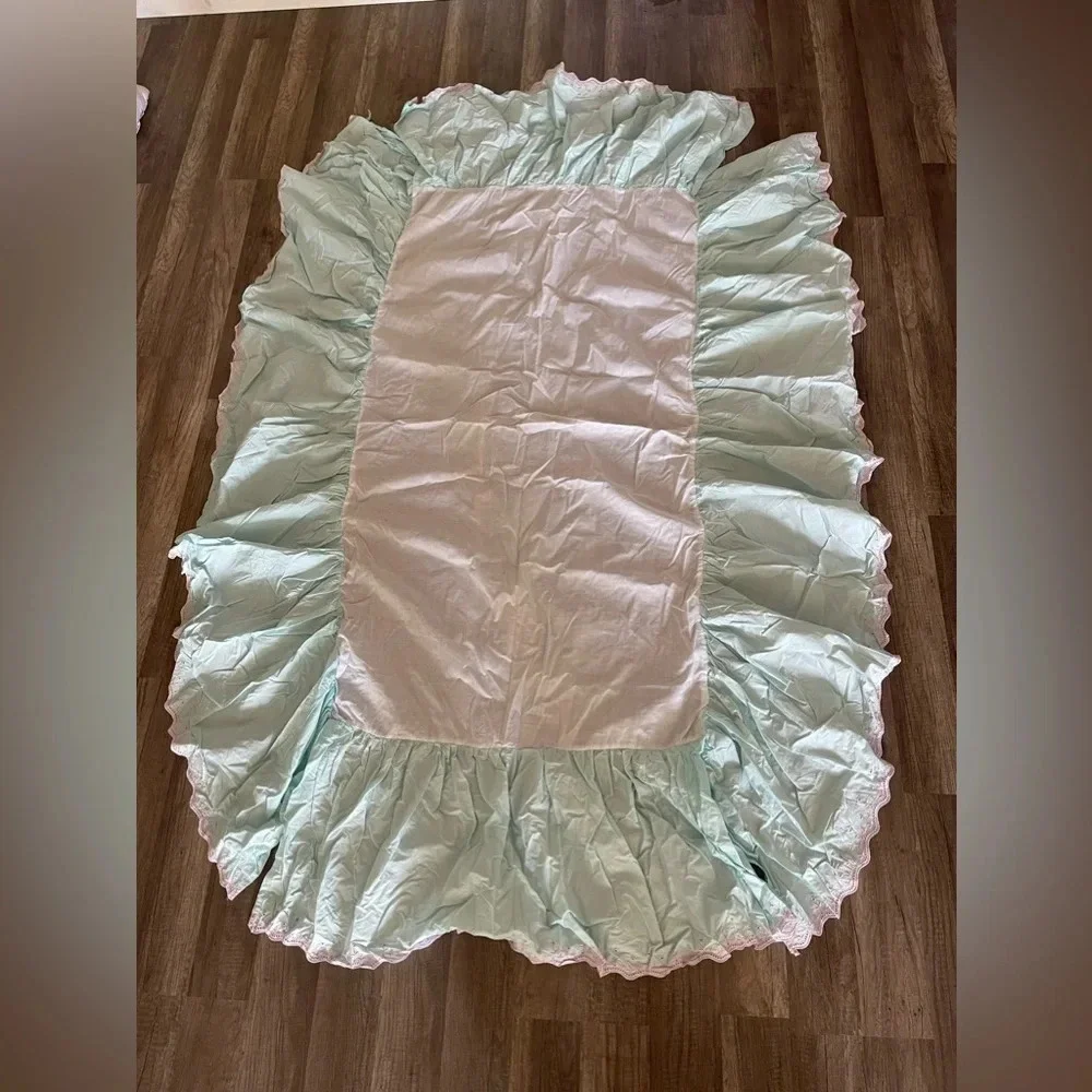 Simply Shabby Chic Baby Cribskirt Dust Ruffle Blue Pink Embroidery VTG 2012 New