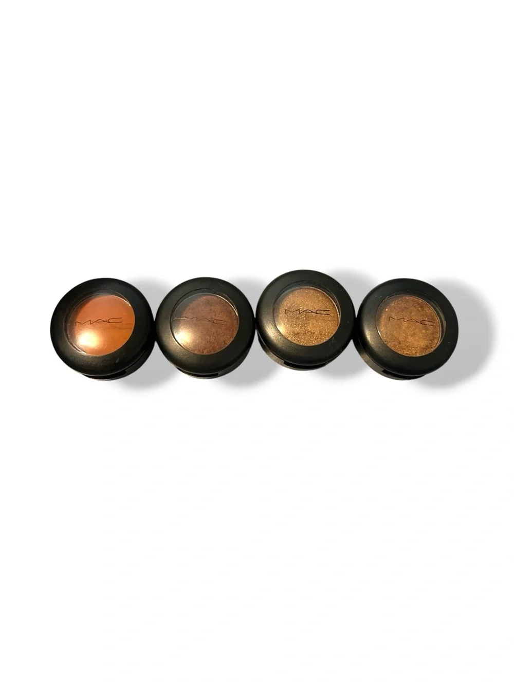 MAC Cosmetics all tones frost