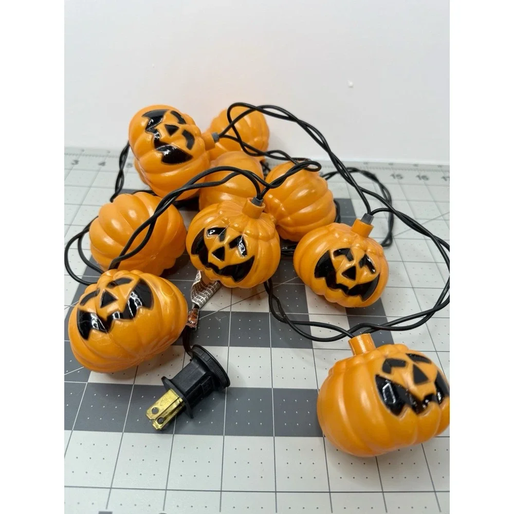 VTG Halloween Pumpkin STRING LIGHTS 10‎ Jack-O-Lantern plastic blow mold covers