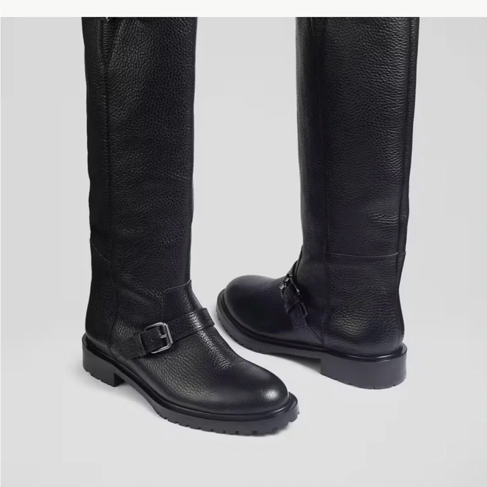 timeless black