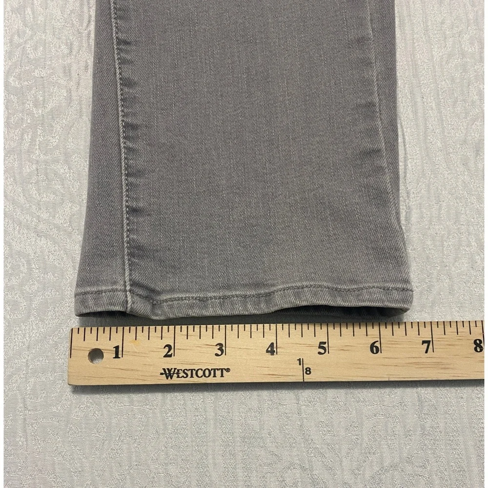 Levis casual zip care