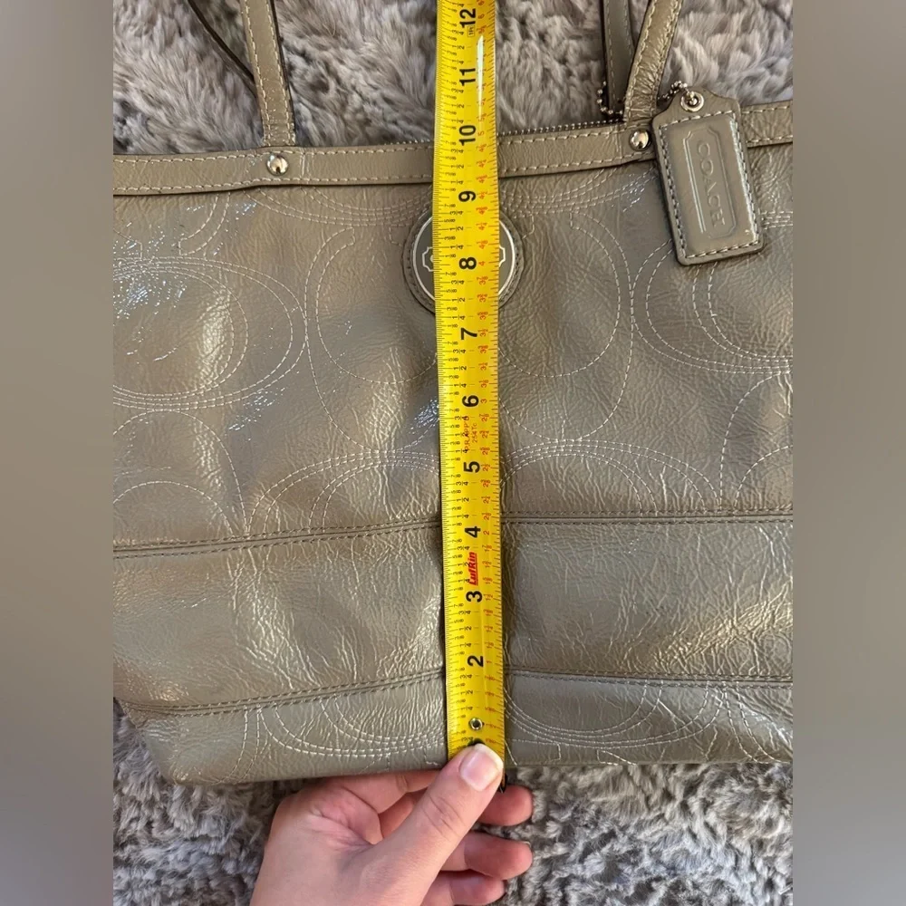 Coach stylish shoulder