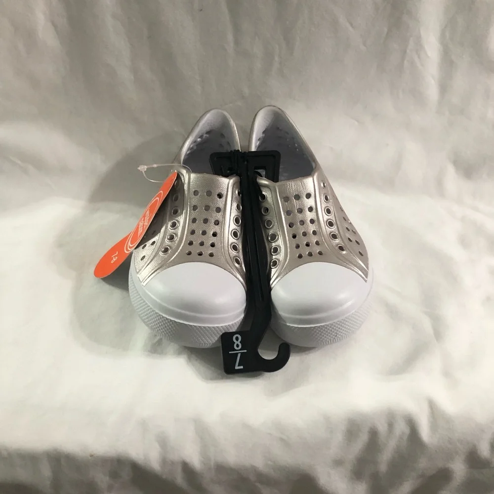 wonder nation slip water