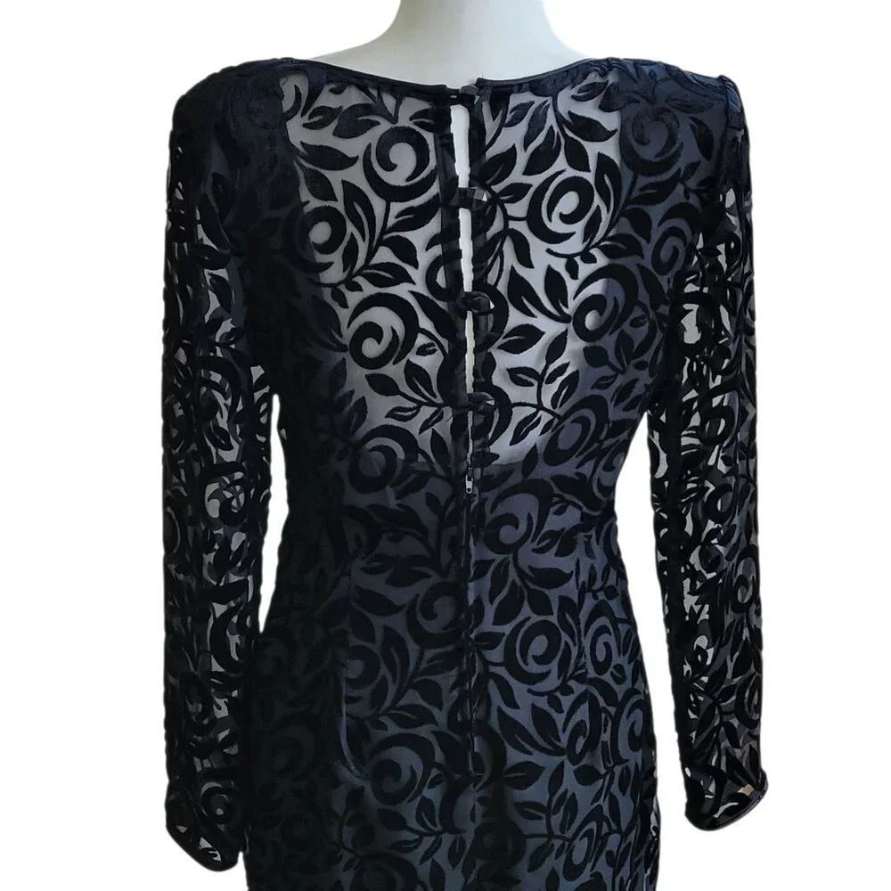 Vintage stunning black