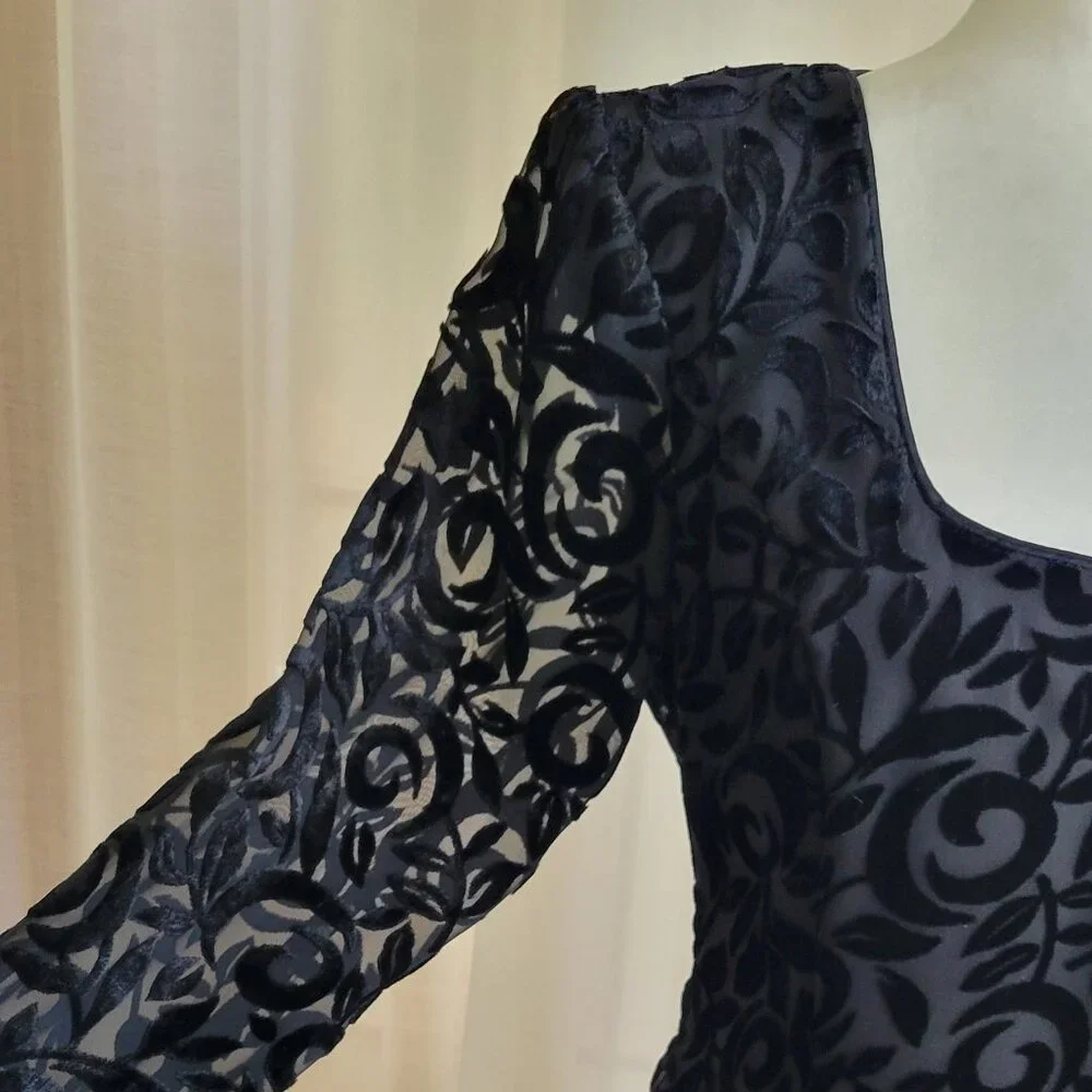 Vintage stunning black