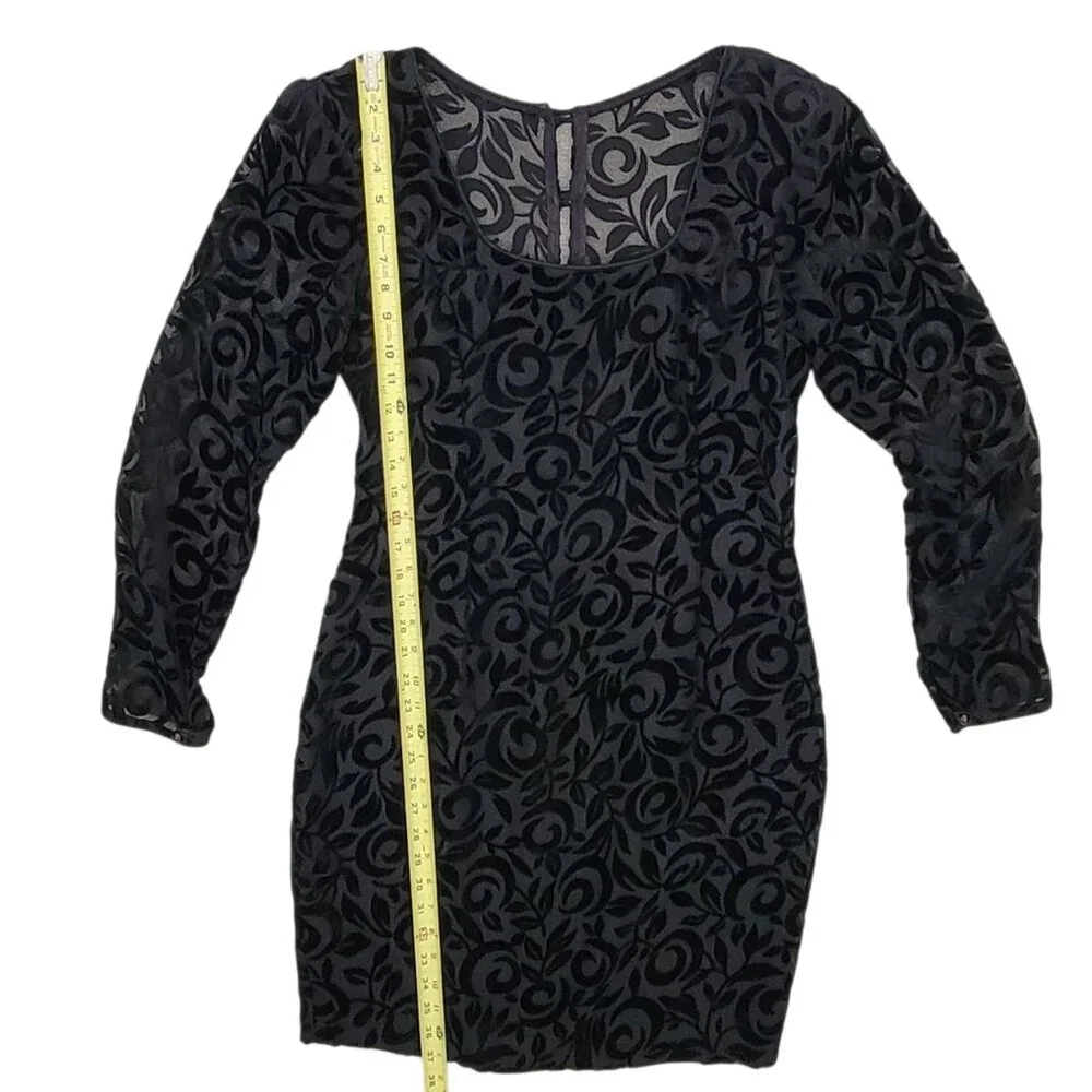 Vintage stunning black