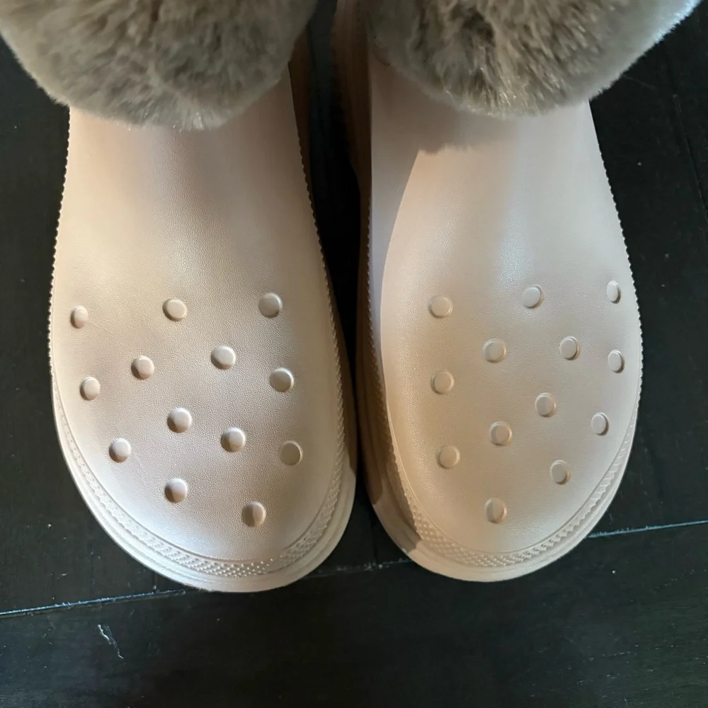 CROCS stomp faux