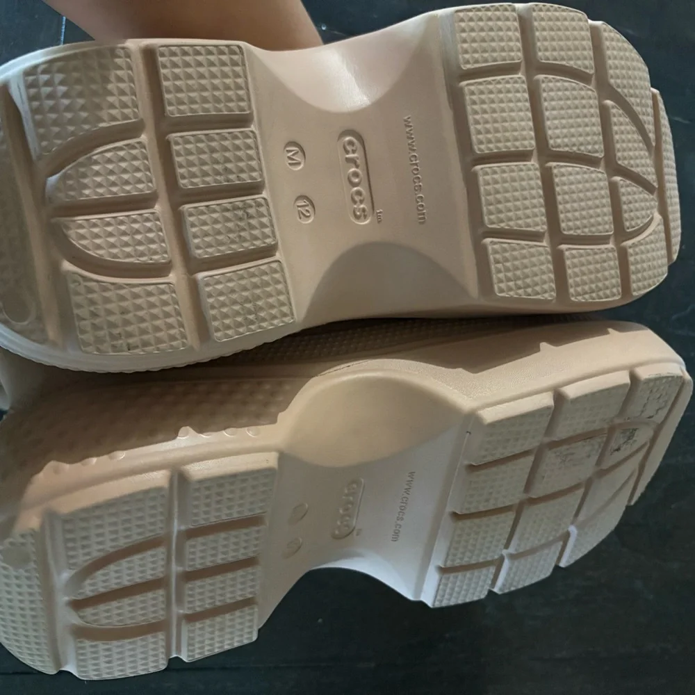 CROCS stomp faux