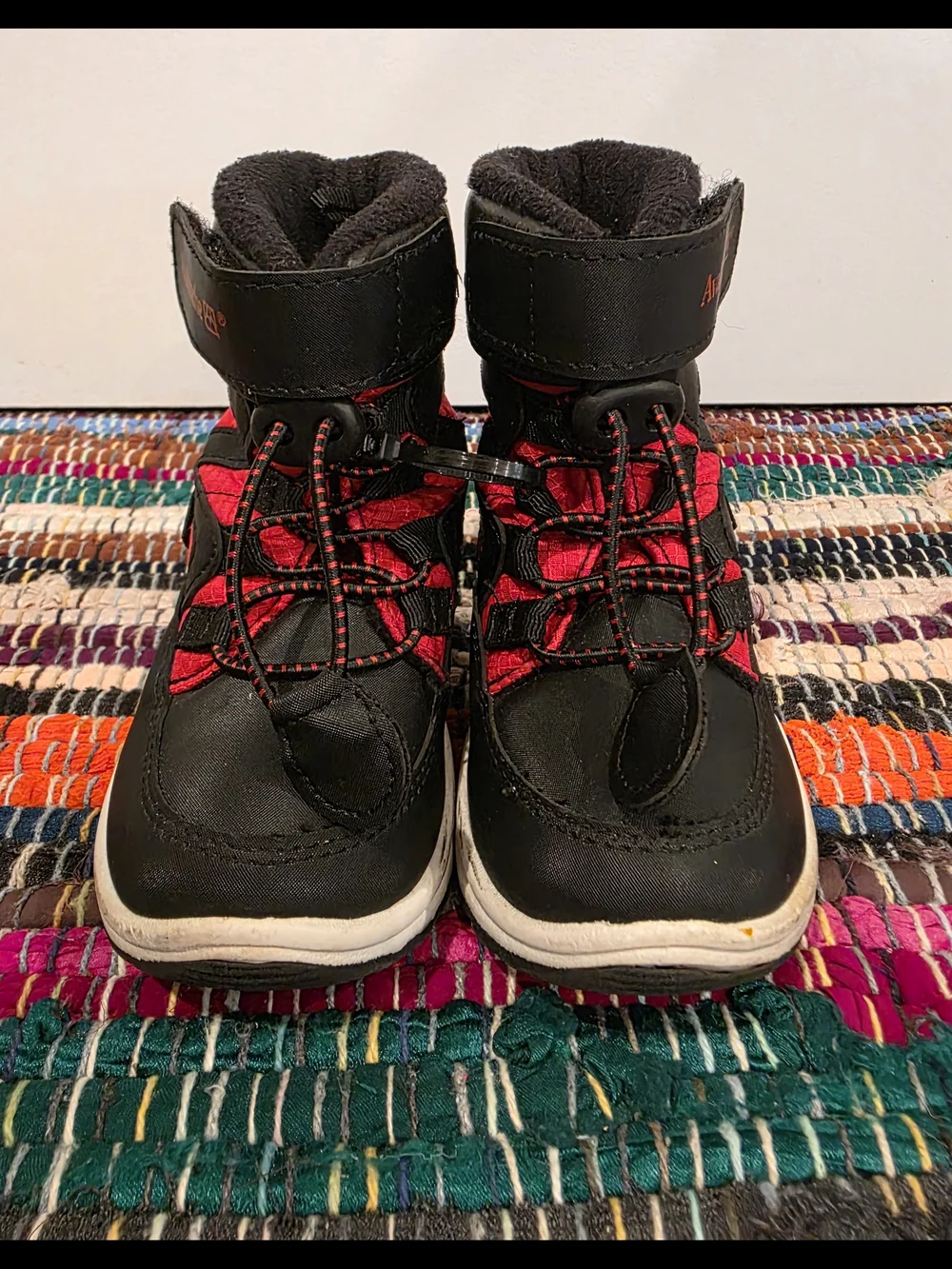 Avalanche kids winter