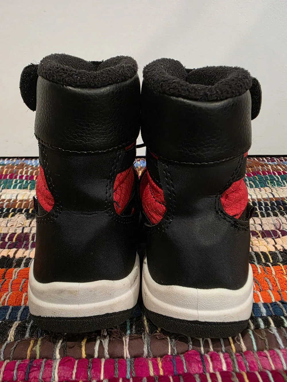 Avalanche kids winter