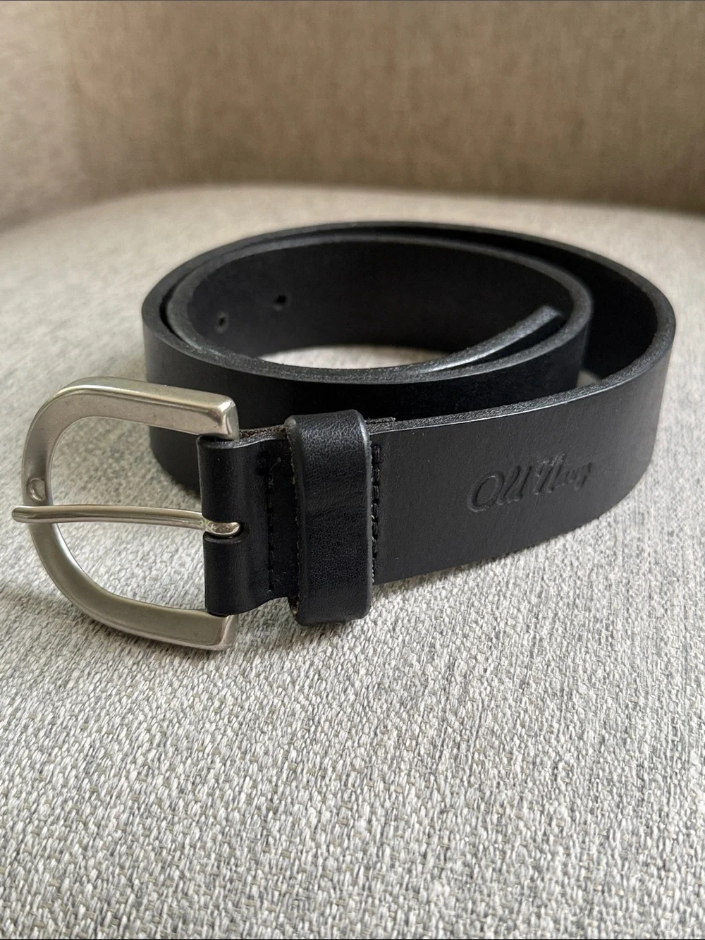 Old Navy Kids Belt Black w Silver Buckle Size 28 Unisex /Youth /Boys /Girls