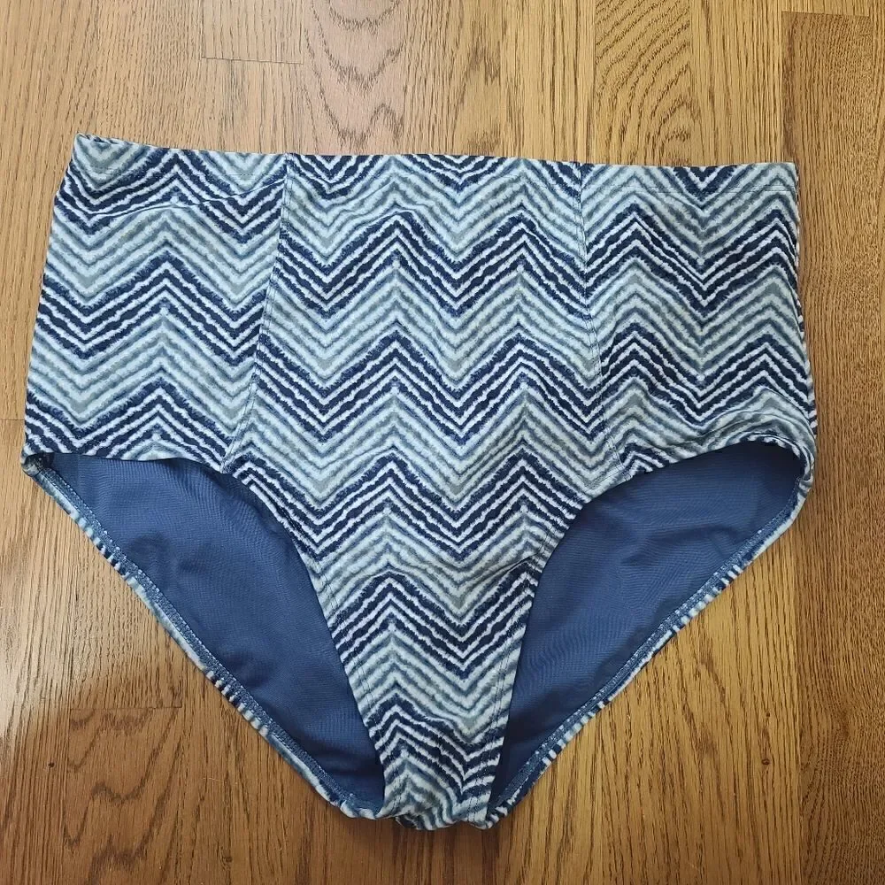 Old Navy Brief Swim Bottom XL