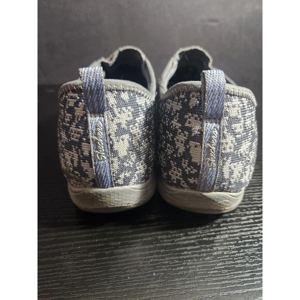 Skechers Relaxed Fit Memory Foam Gray Knit Slip On Sneakers‎ 23008 Womens 9.5