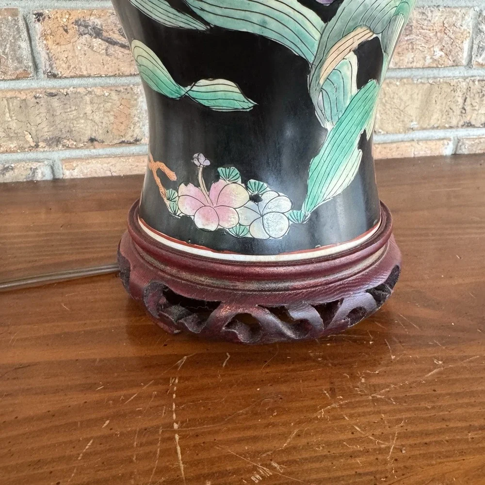 Vintage Famille Noire Style Asian Water Lily Black Floral Porcelain Brass Lamp