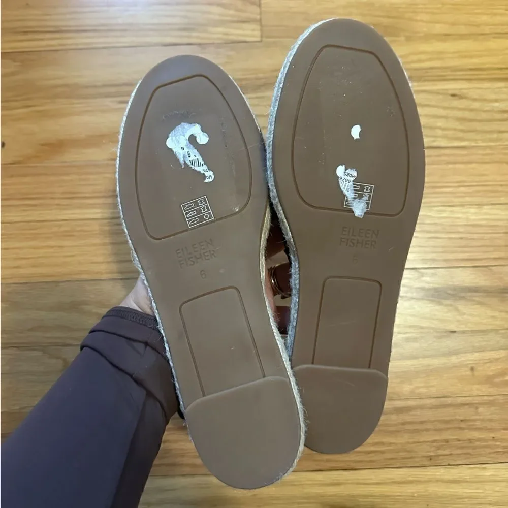 Eileen Fisher piece upper