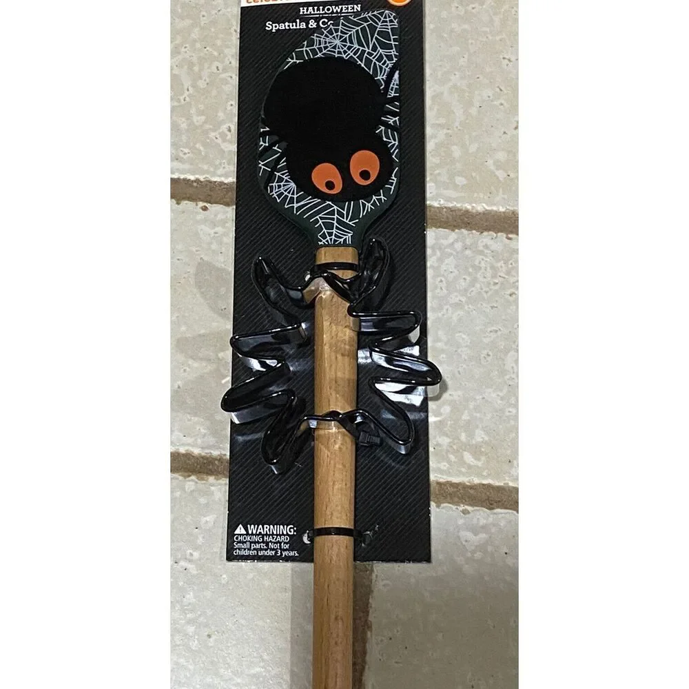 Way to Celebrate Halloween Spatula and Cookie Cutter‎ Spider Set