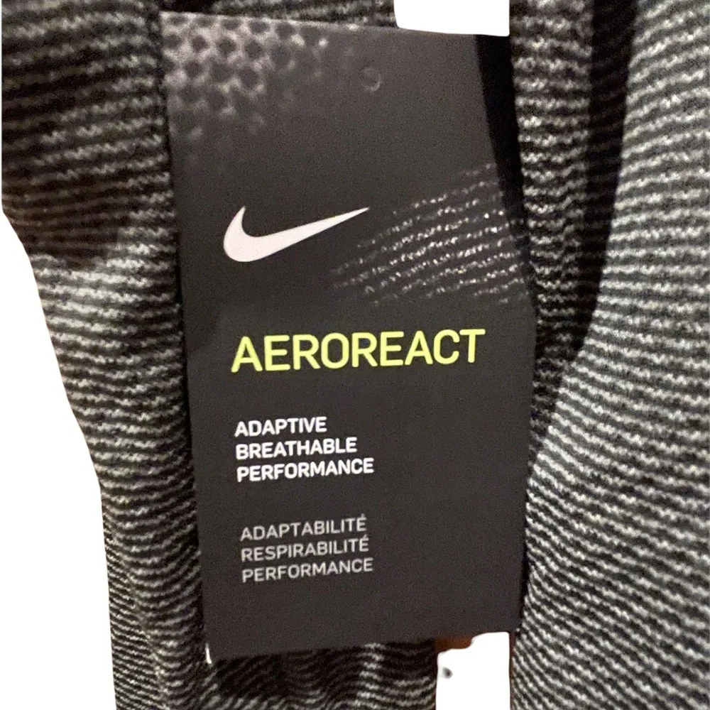 Nike new tags