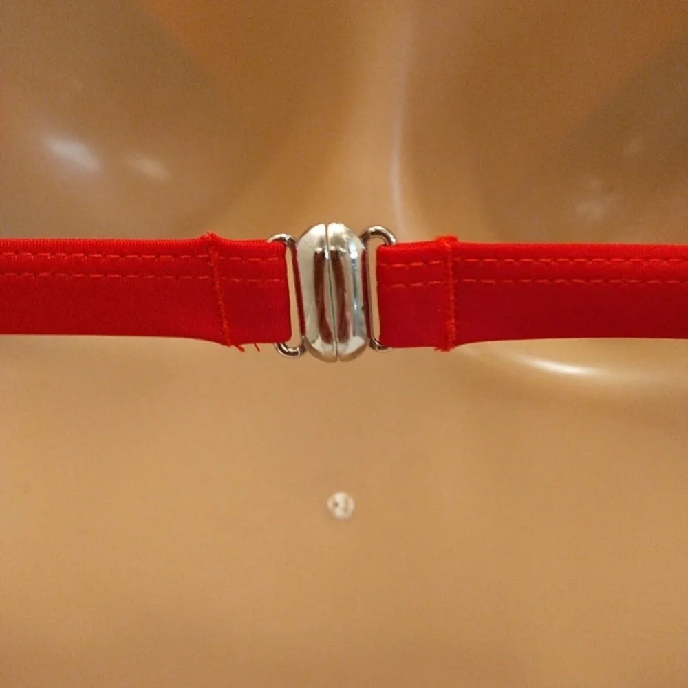 SHEIN bold red