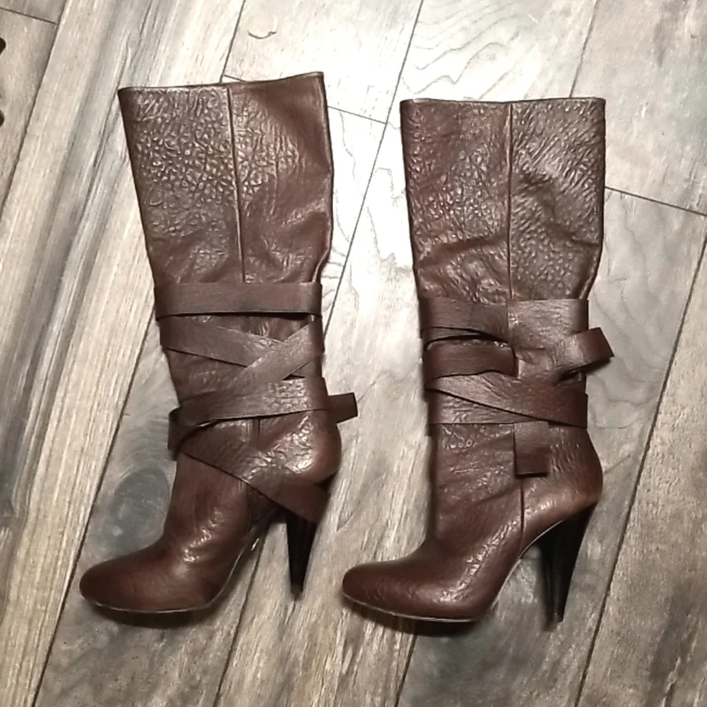 BCBG MAXAZRIA brown leather knee boots
