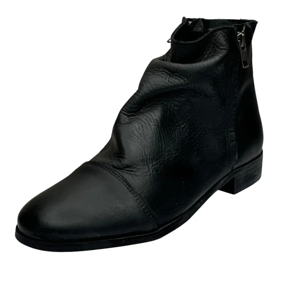 New Black Leather Ankle Boots Side Zipper Ruching 2” Block Heel Size 41 US Sz 10