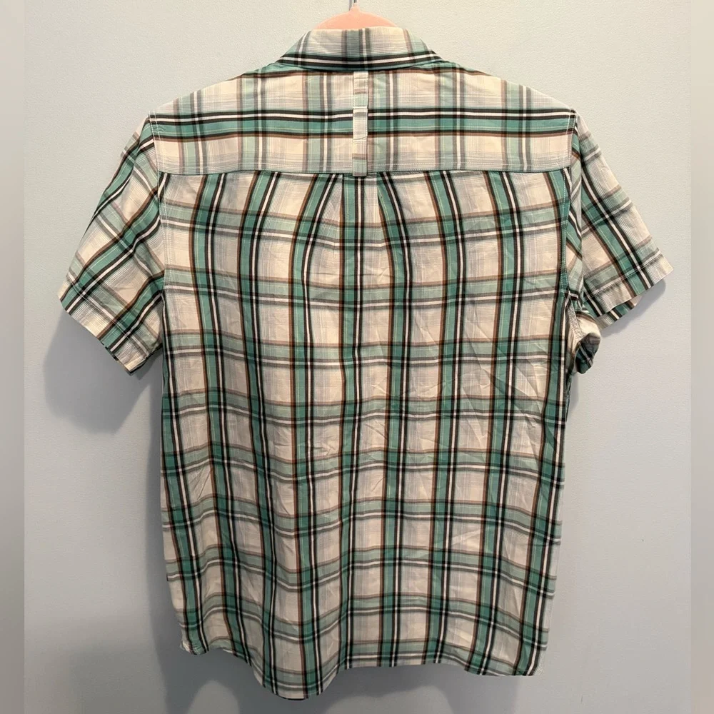 The North Face casual button