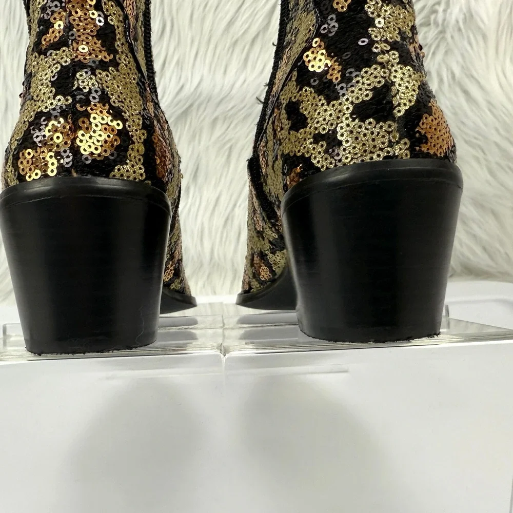 betsey johnson