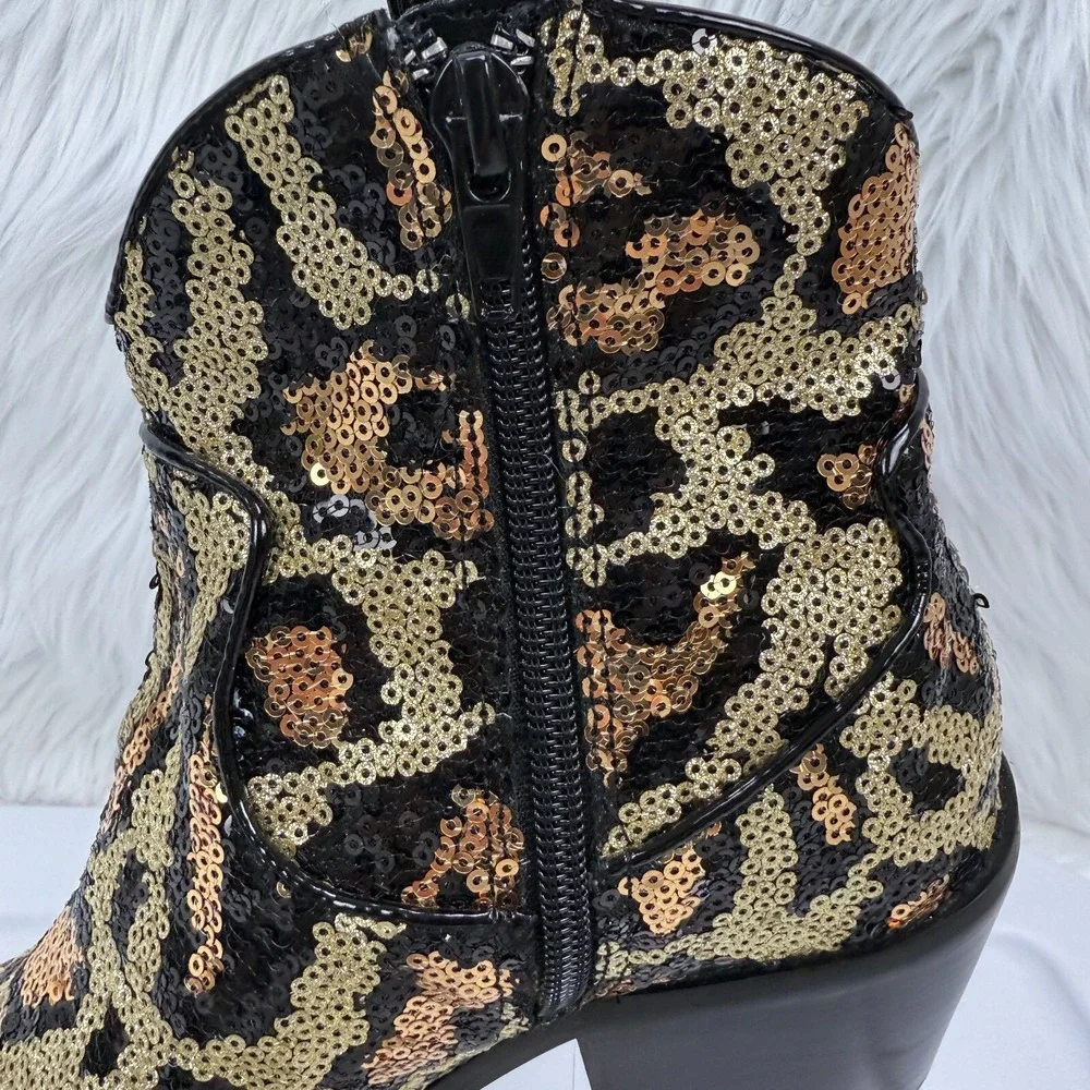 betsey johnson