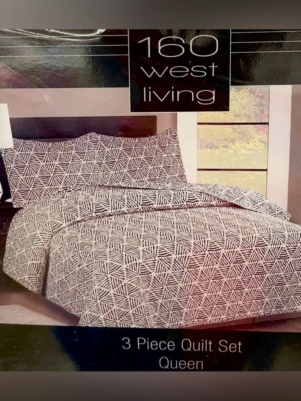 160 West Living pc queen