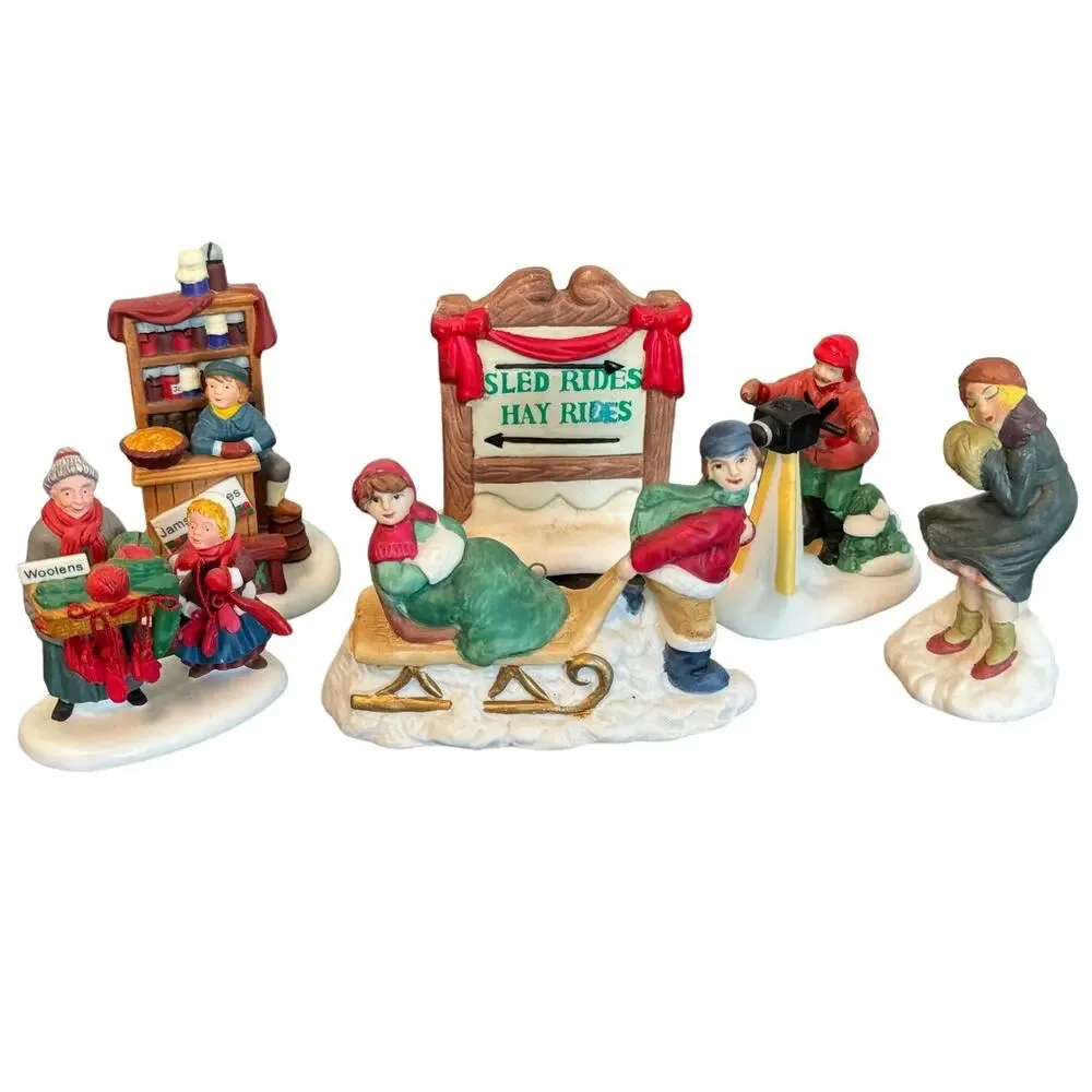 Vintage Village Collectable Holiday Figurine Decor Bundle‎