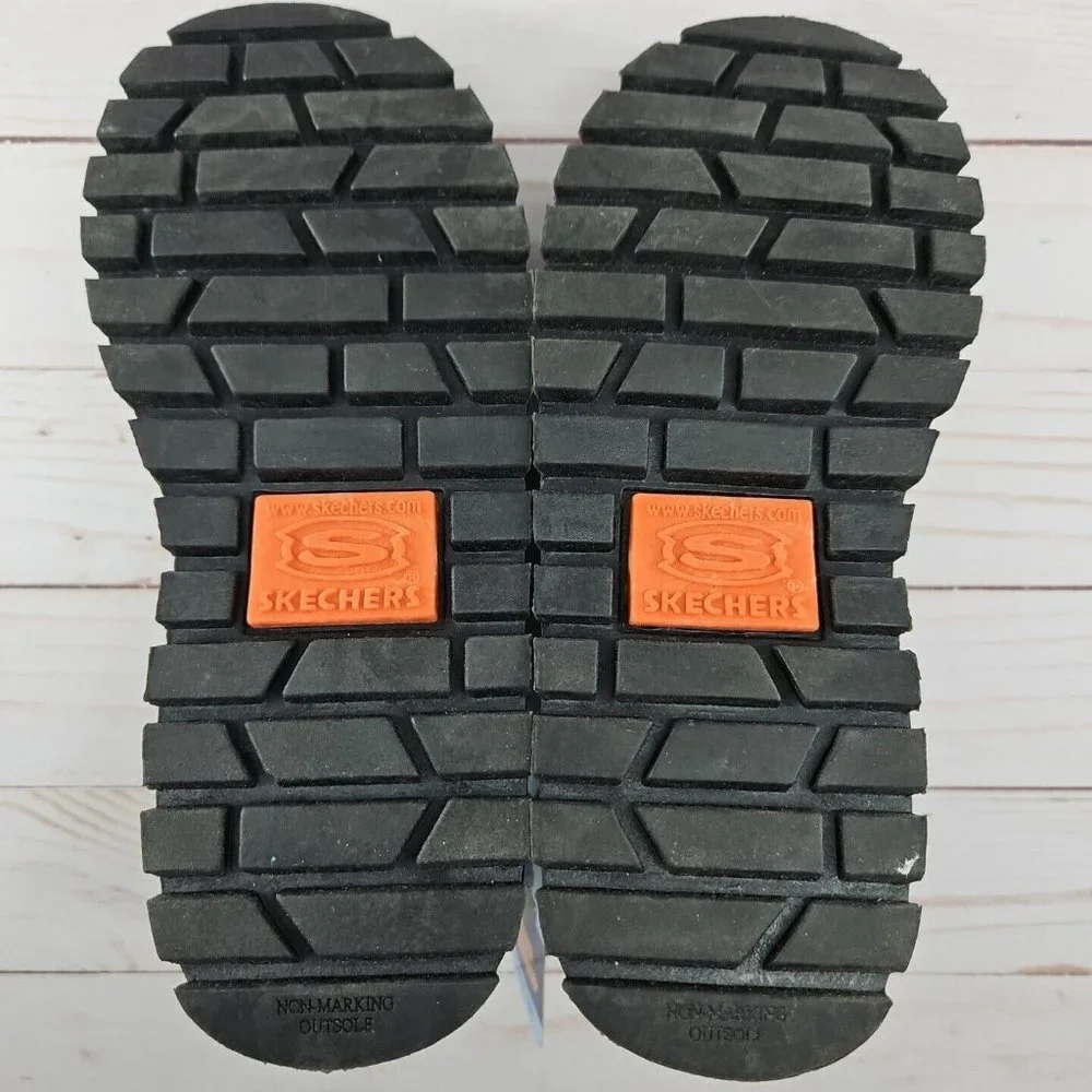 Skechers youth size