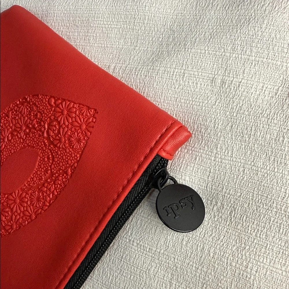 ipsy red pouch