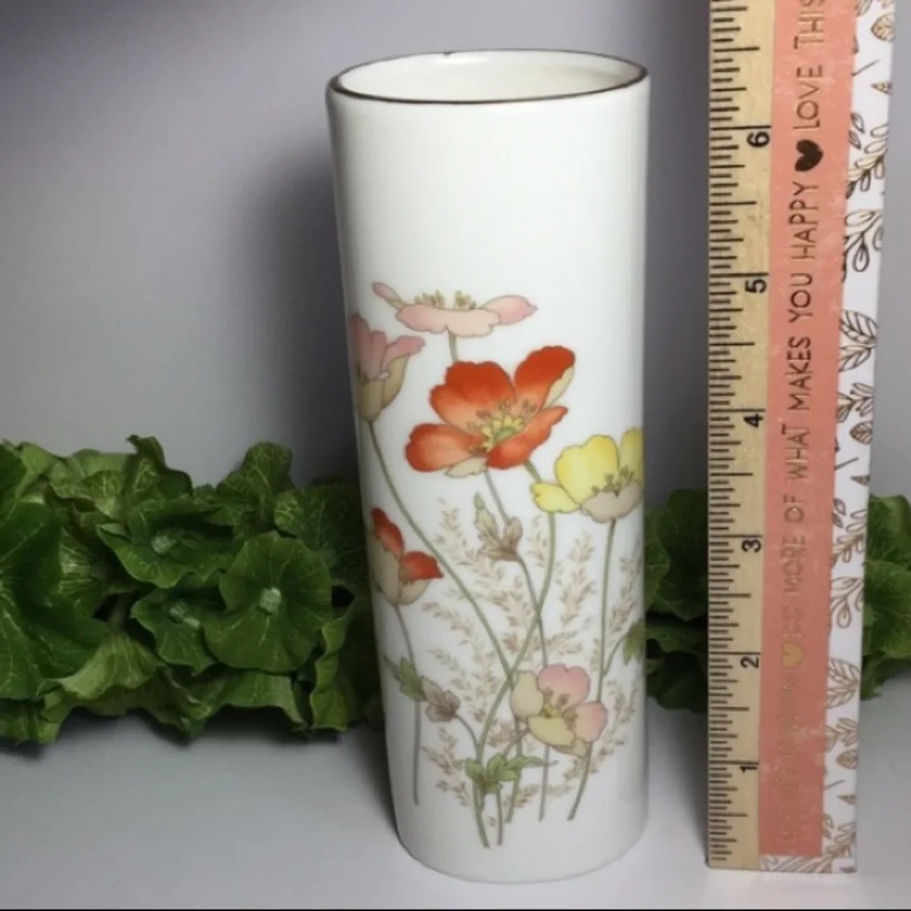 Vintage floral otagiri