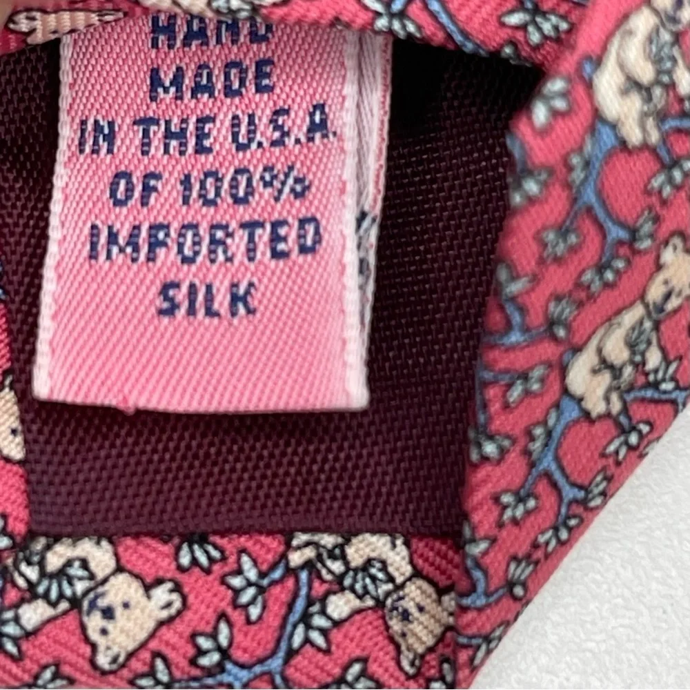Vineyard Vines true classic