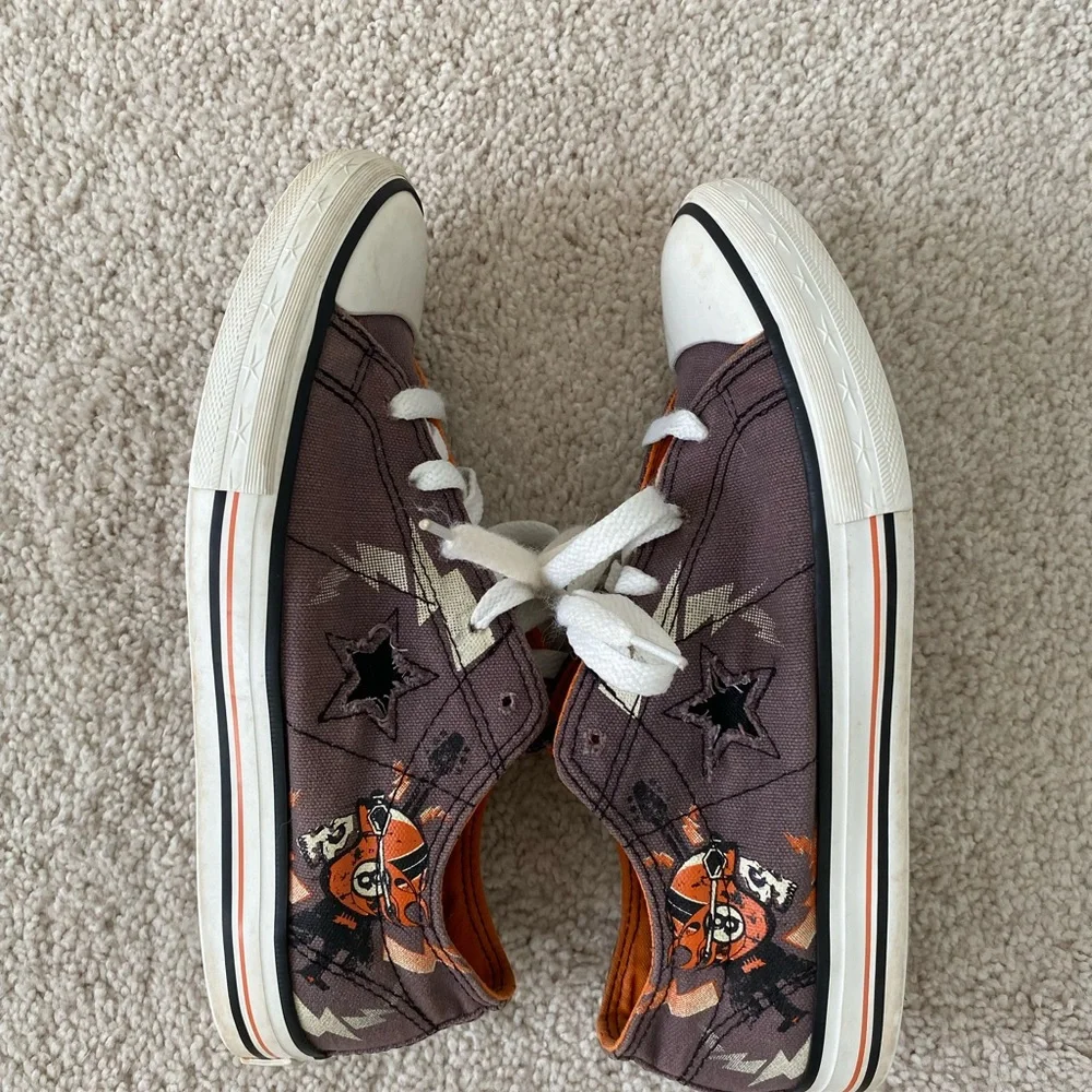 Converse great used