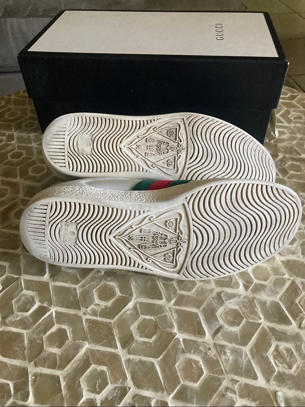 Gucci Men’s Ace Leather Web Low-Top Sneakers (9.5)