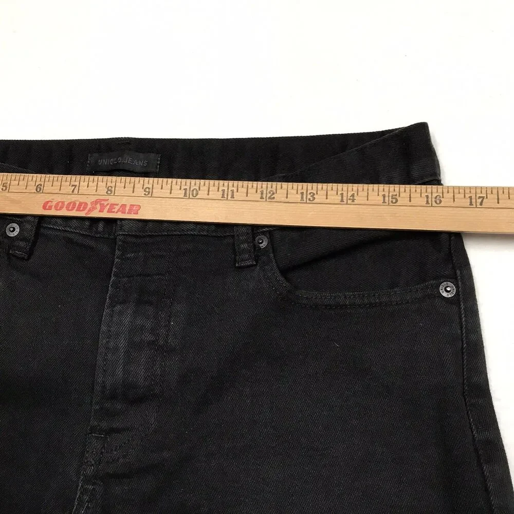Uniqlo selvedge black