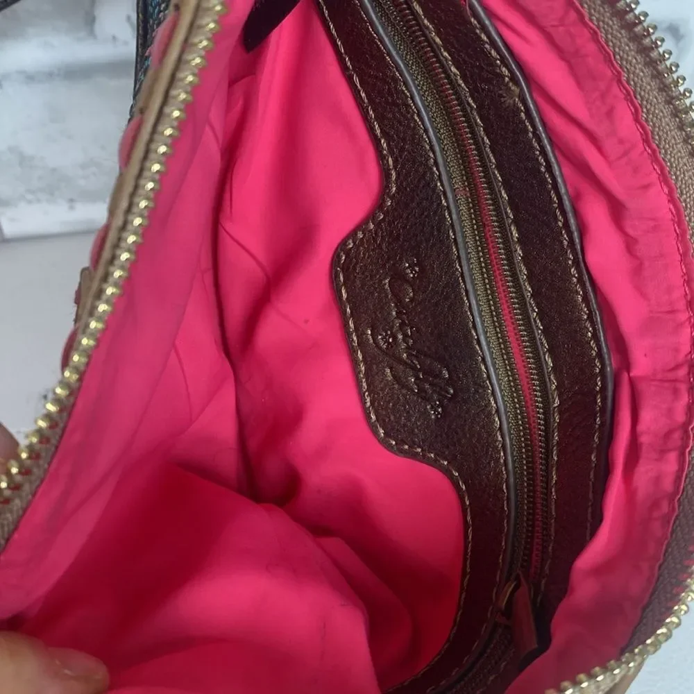 gorgeous crossbody