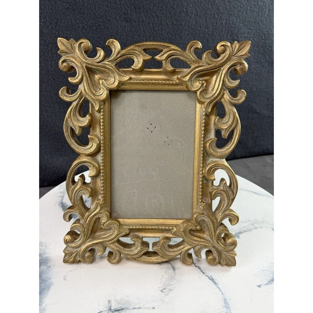 Picture Frame Ornate Victorian Design Gold Resin Tabletop 9.5x7 Two-Way Display