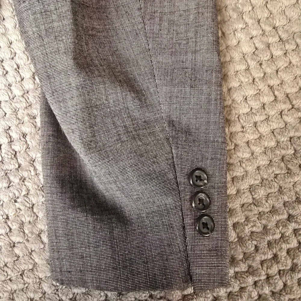 Givenchy ~31 holes