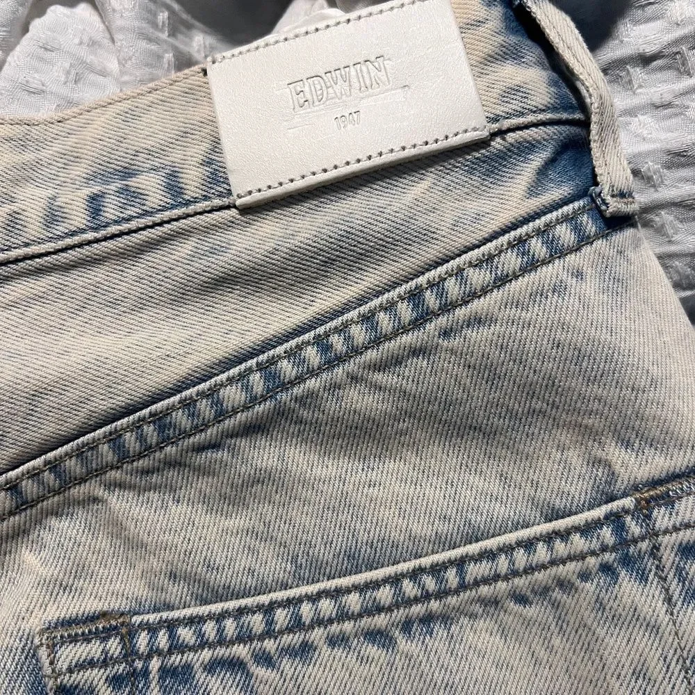 NWT Edwin Hana Ankle Jeans in Cielo