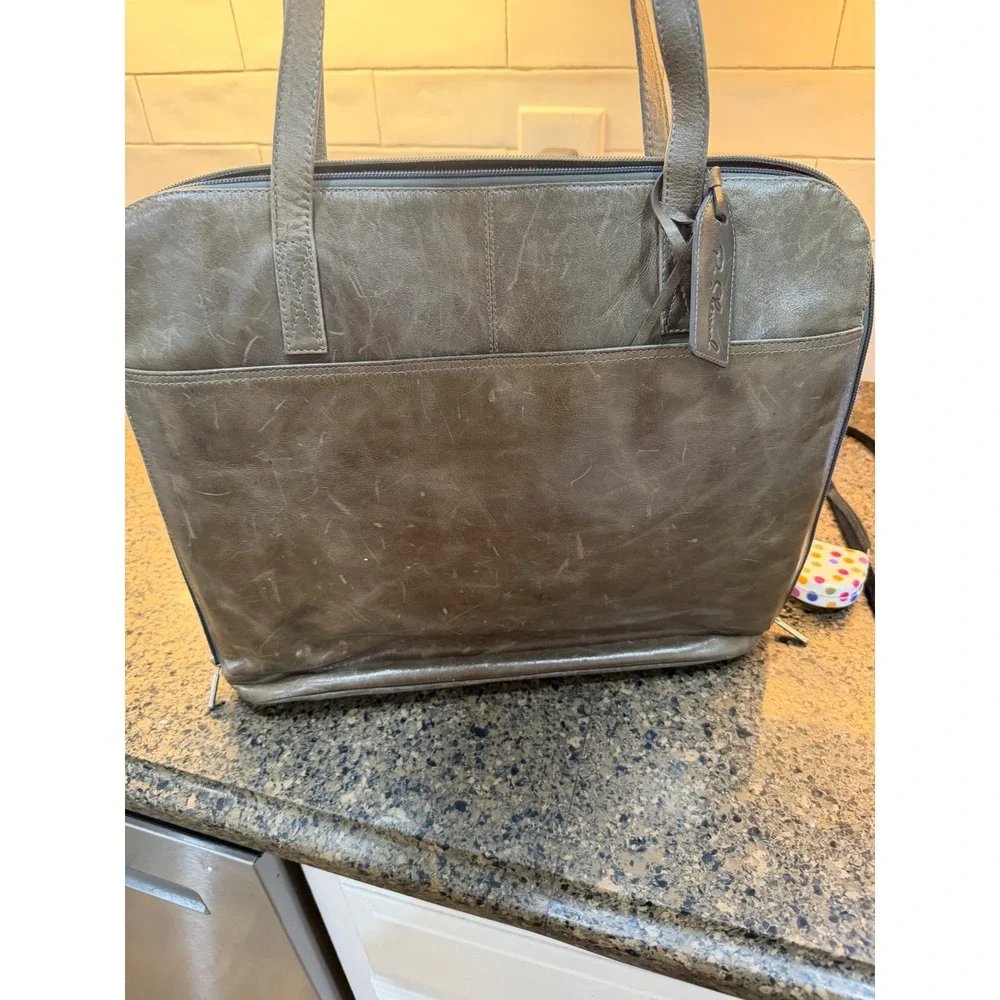 P‎ Sherrod Leather Tote Bag Gray Pebbled Top Zip Work Laptop Office