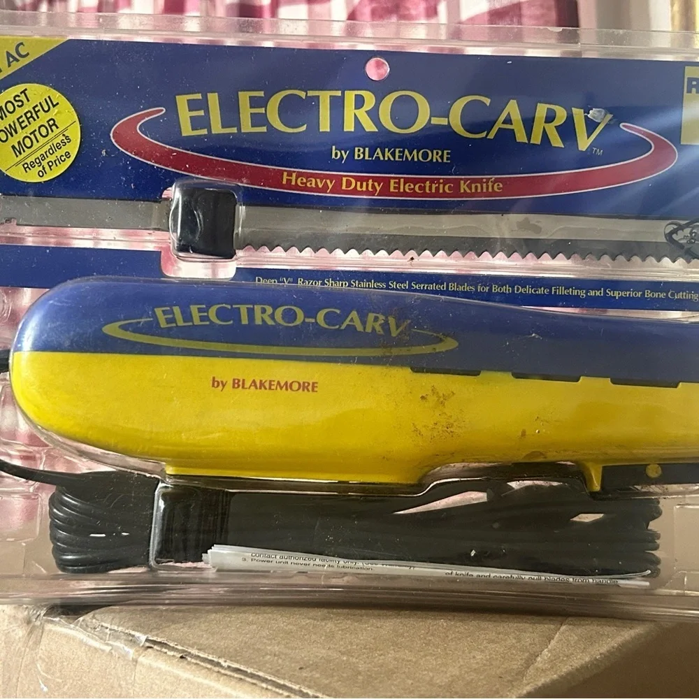 Vintage Electro-Carv by Blakemore Heavy Duty Electric Knife sealed package