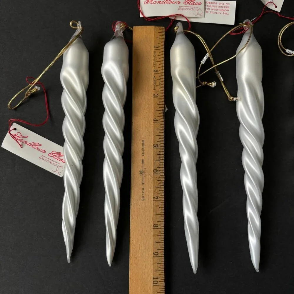 Department 56 set ornaments