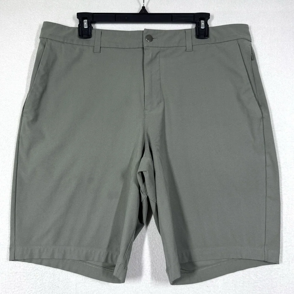 Lululemon Shorts Mens 36 Commision Short Relaxed Fit  11