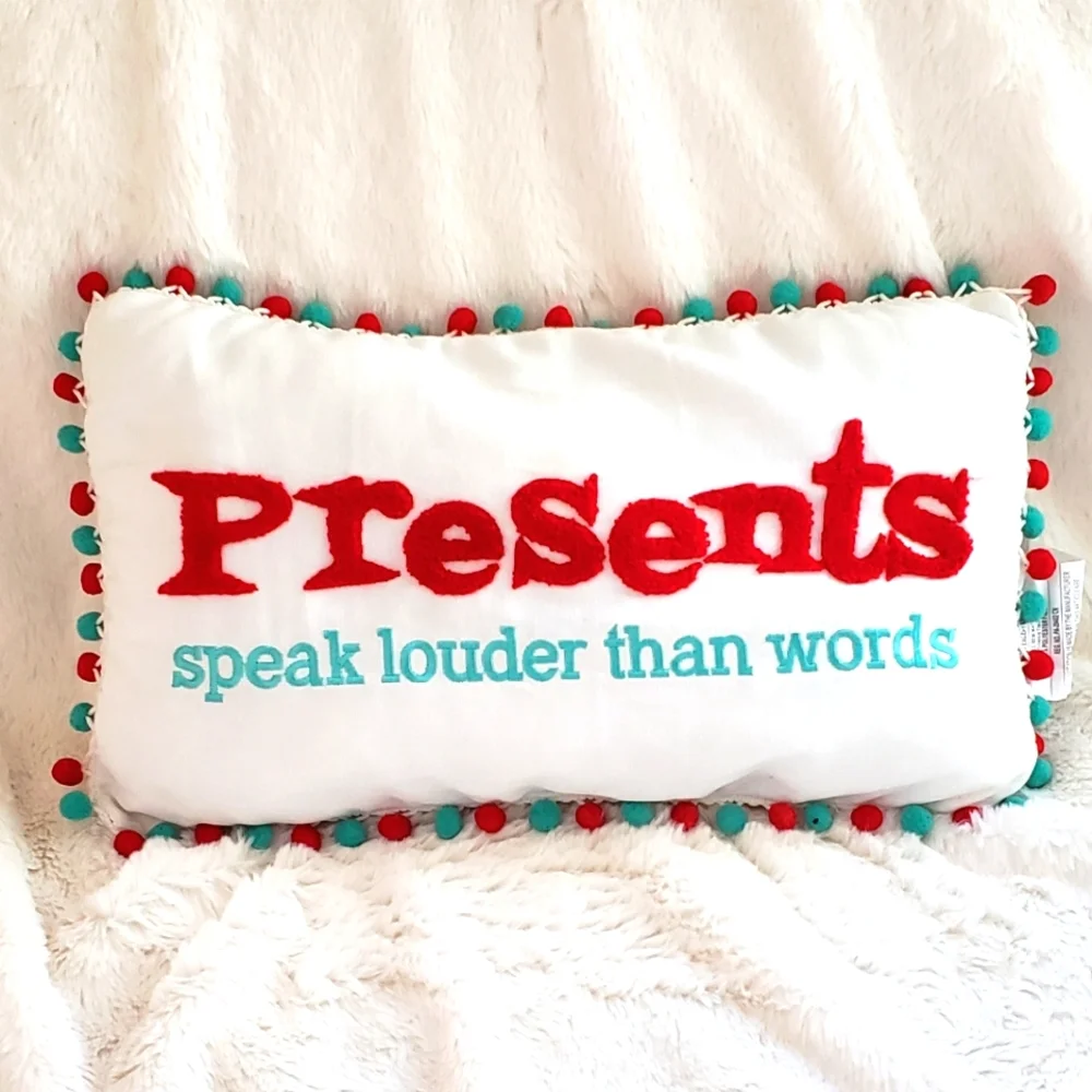 N/A holiday pillow
