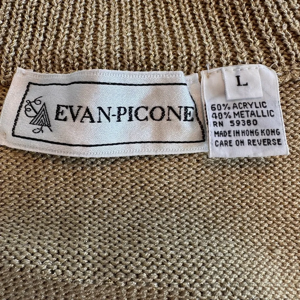 Evan Picone this has