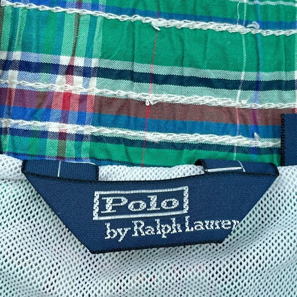 Polo Ralph Lauren includes item