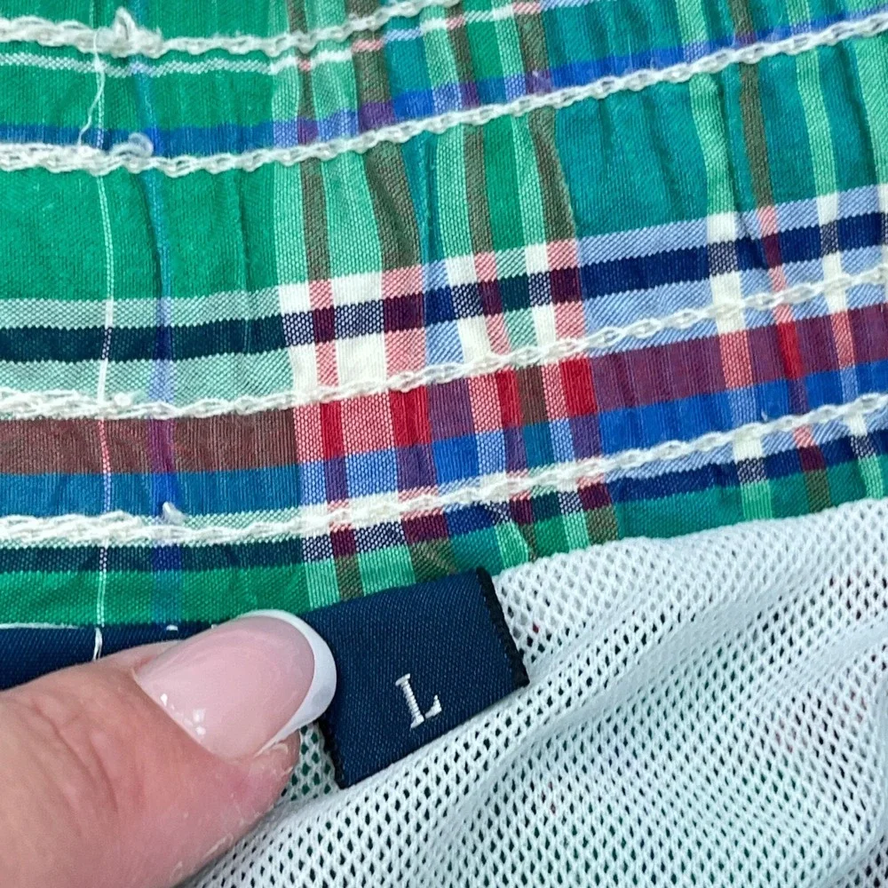 Polo Ralph Lauren includes item